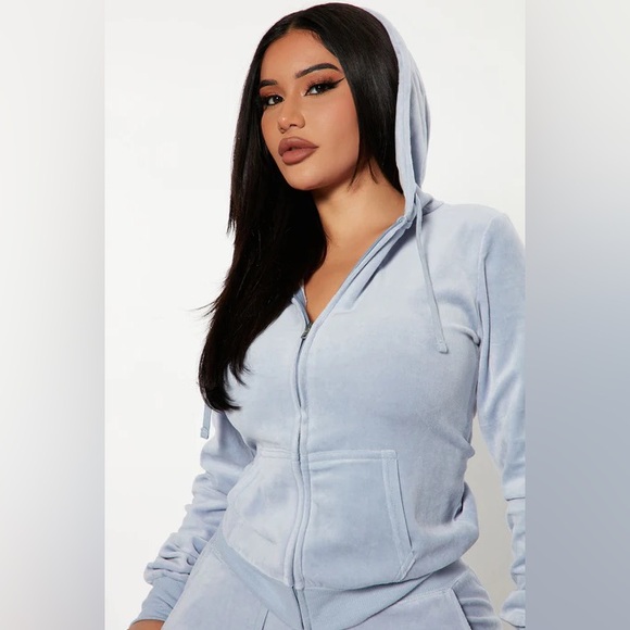 Fashion Nova The Original Trendsetter Velour Set - Blue - Picture 2 of 11